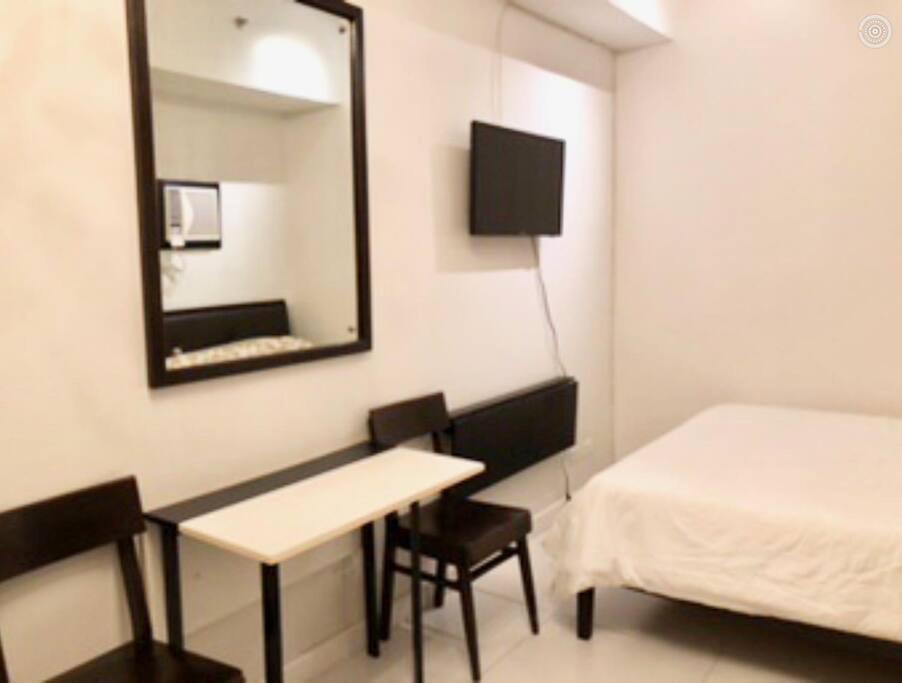 Kl Tower Studio Legazpi Village, Makati Near Greenbelt & Aim Makati Manila Kültér fotó